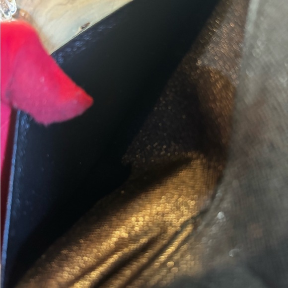 Louis Vuitton Damier Infini Porte feiulle
Brazza Long Wallet Purse/authentic - Picture 10 of 15